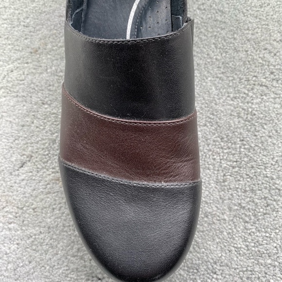 Dansko Size 40 Black & Brown Clog - Picture 2 of 4